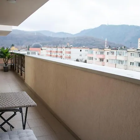 Luxury - Urban Plaza - Mountain View Brasov